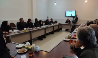 برگزاری نشست تخصصی انگور در مرکز سمنان (شاهرود)